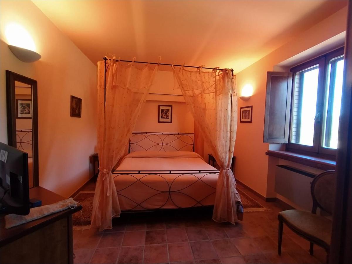 Il Colombaio Agriturismo Montegabbione Bagian luar foto