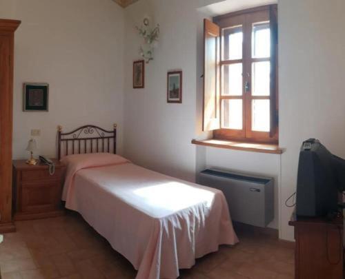 Il Colombaio Agriturismo Montegabbione Bagian luar foto
